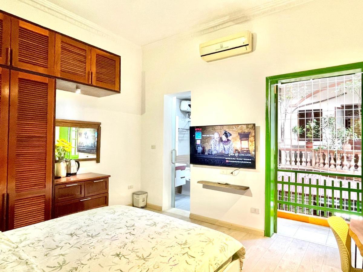Vitamin West Aparthotel *