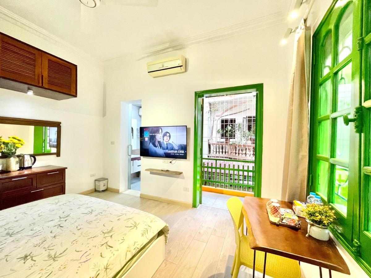 Vitamin West Aparthotel *