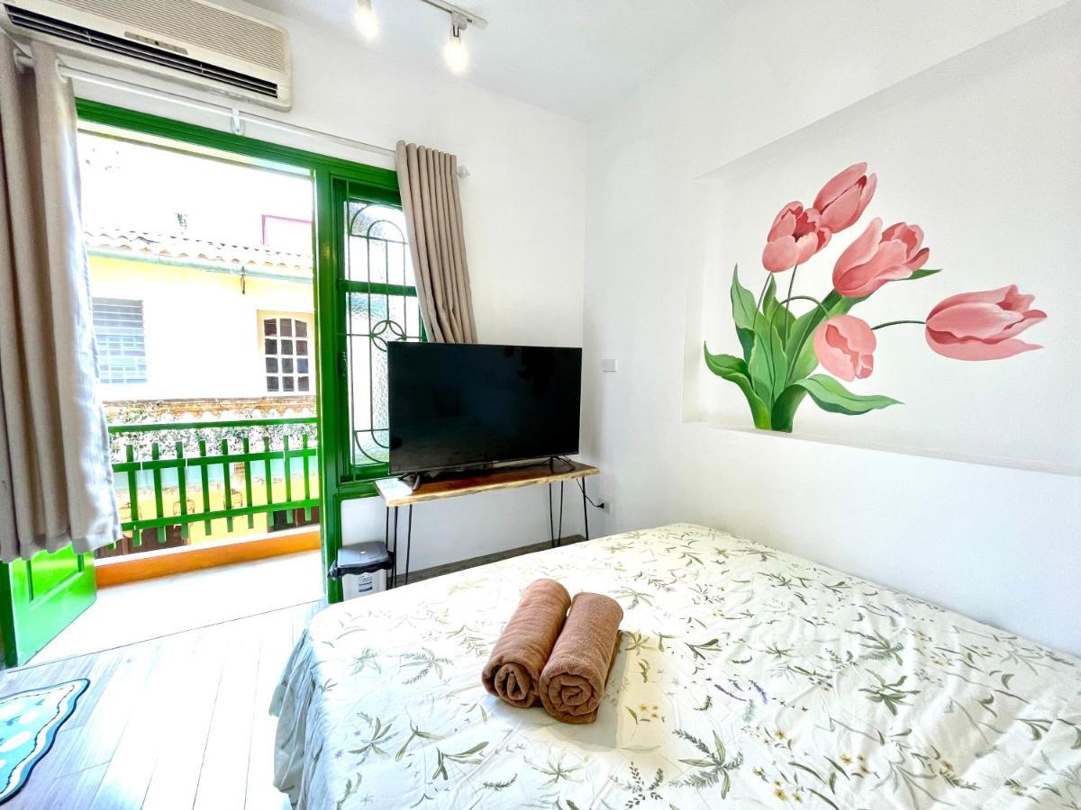 Vitamin West Aparthotel *