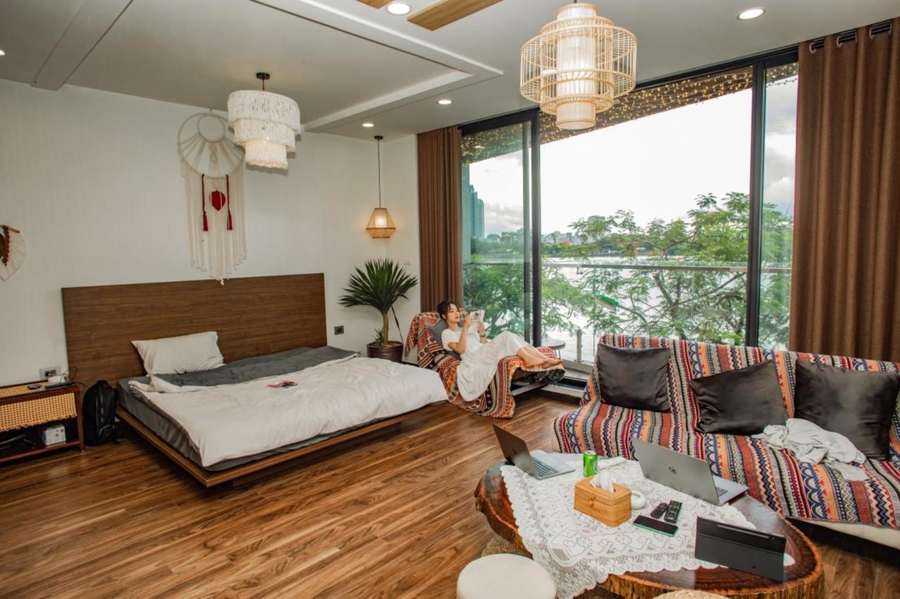A La Hanoi