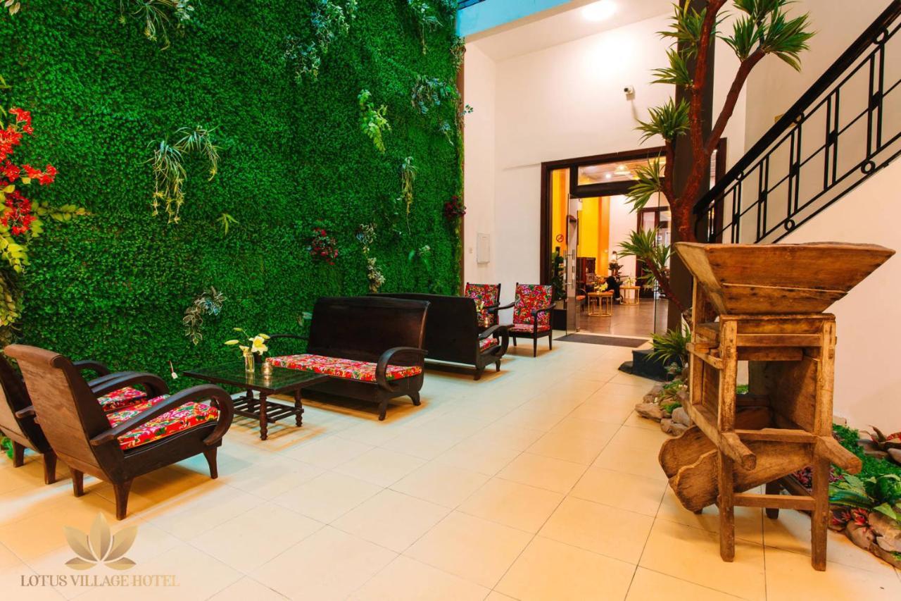Lotus Village 3* Hanoi