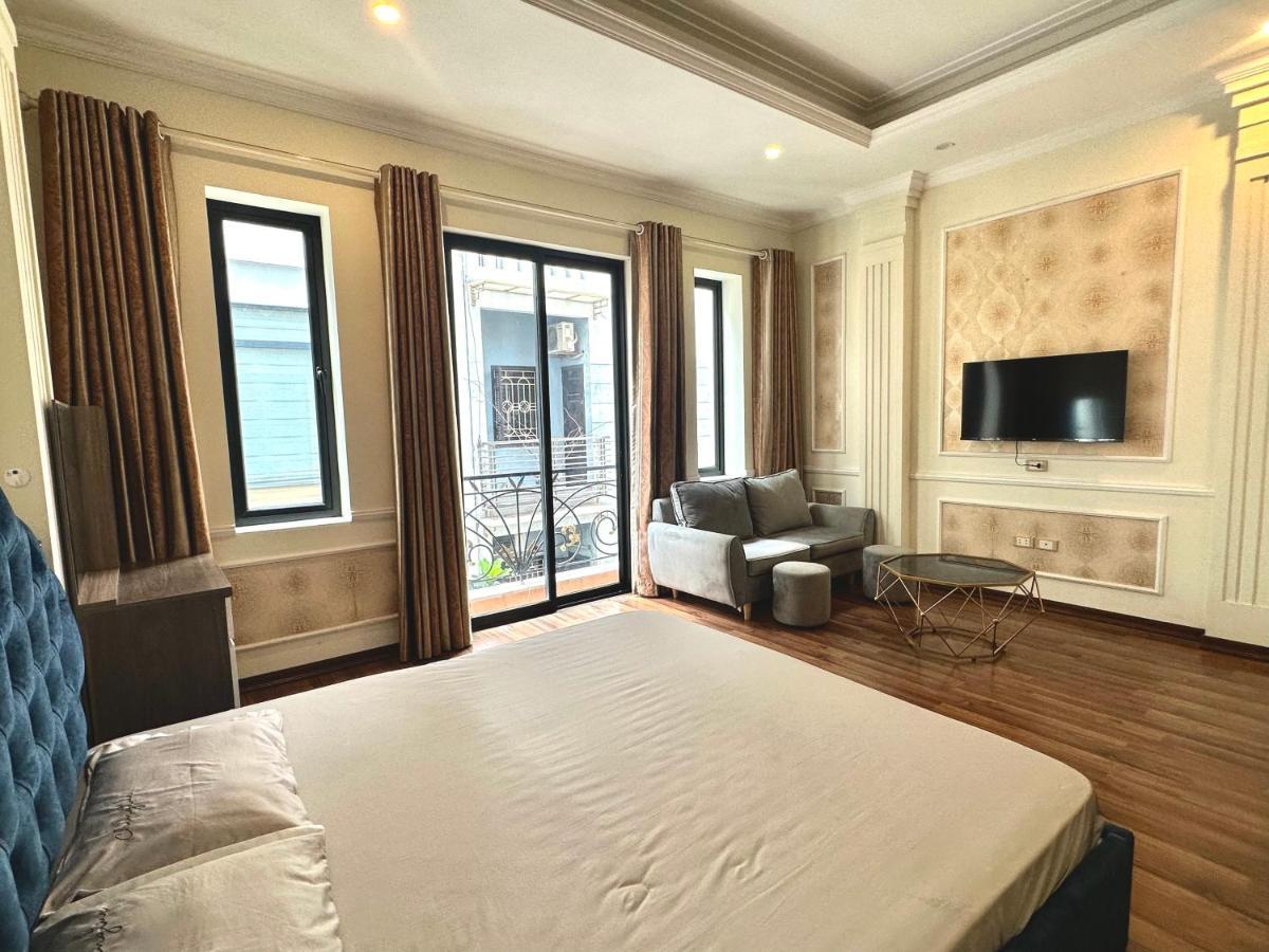 40m Newly Built House, Luxury Location, Quiet Place