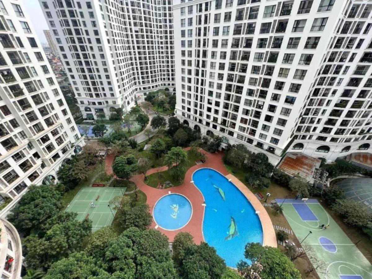 Vincom Royal 72 Nguyen Trai Thanh Xuan Hanoi