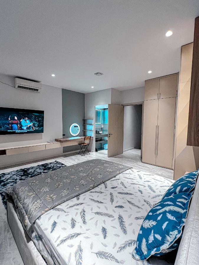 Phao Dai Lang Apartment *