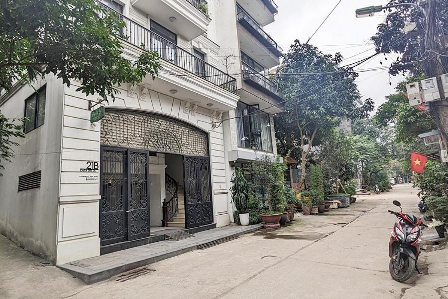 8 - Luxury Apartment, Open View * Hanoi