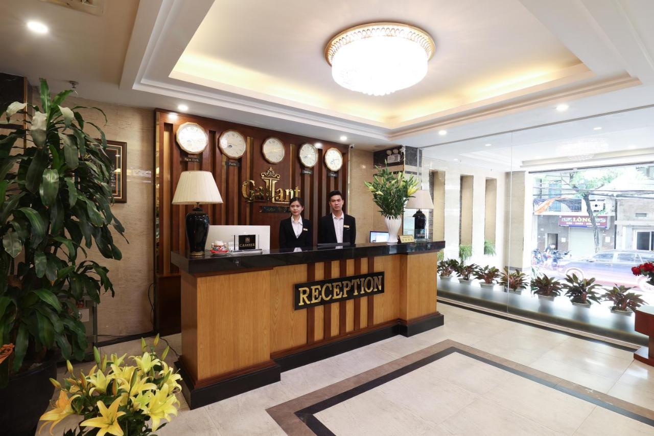 Gallant Hotel 3*
