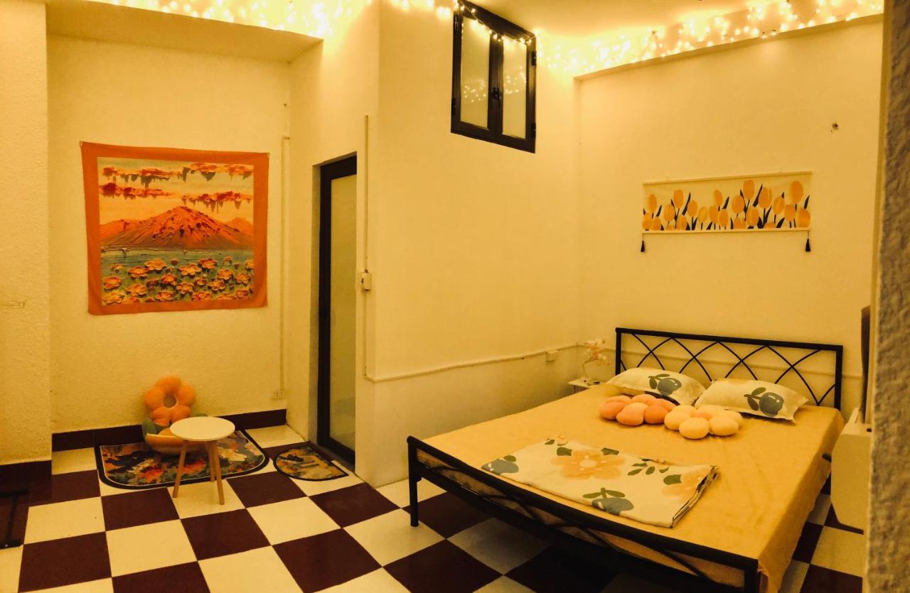 Hotel Dnut's House *
