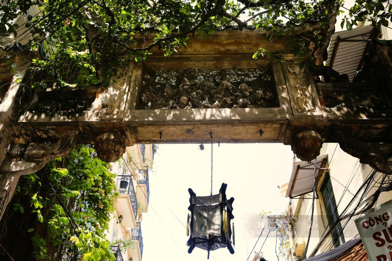 Free Airport Service Deals W Singita Classy Boutique & Travel 4* Hanoi