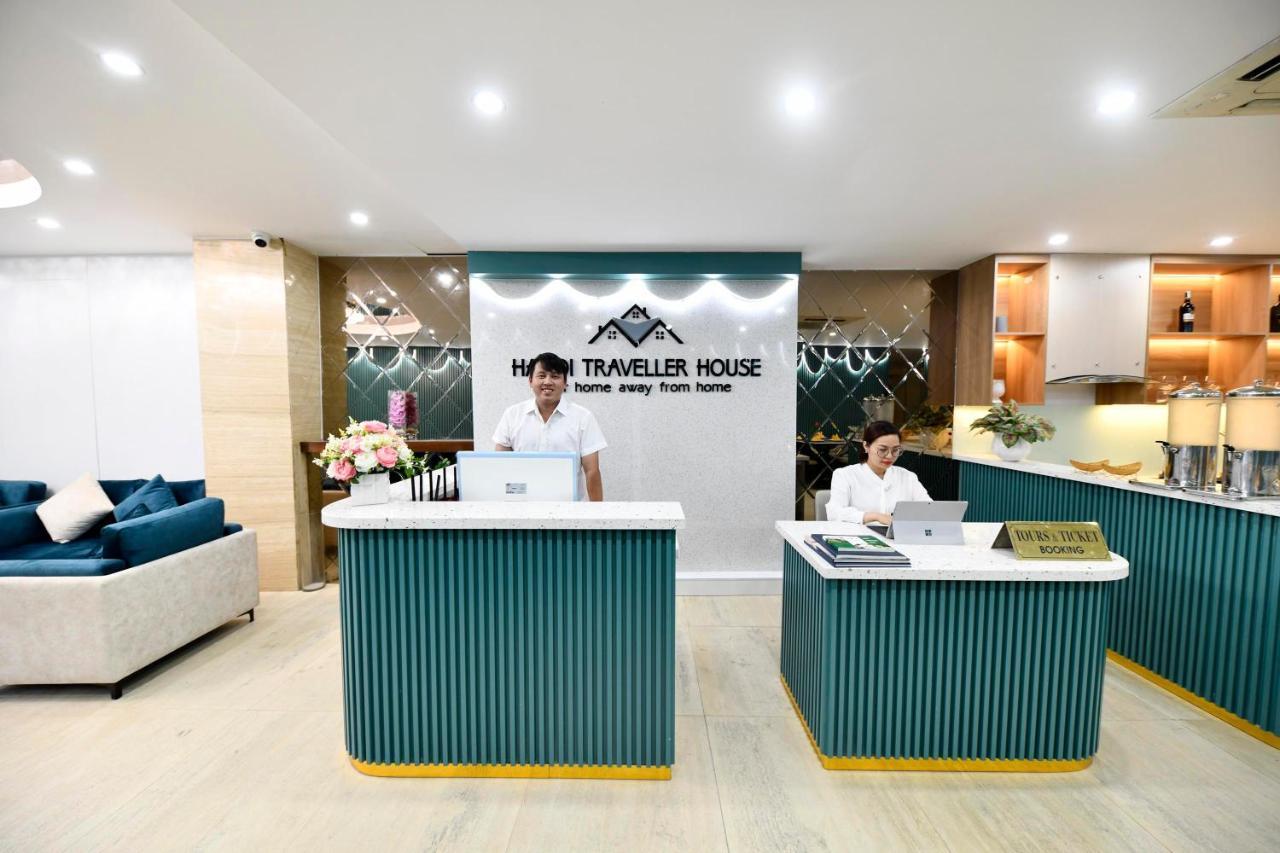 Hotel Traveller House *