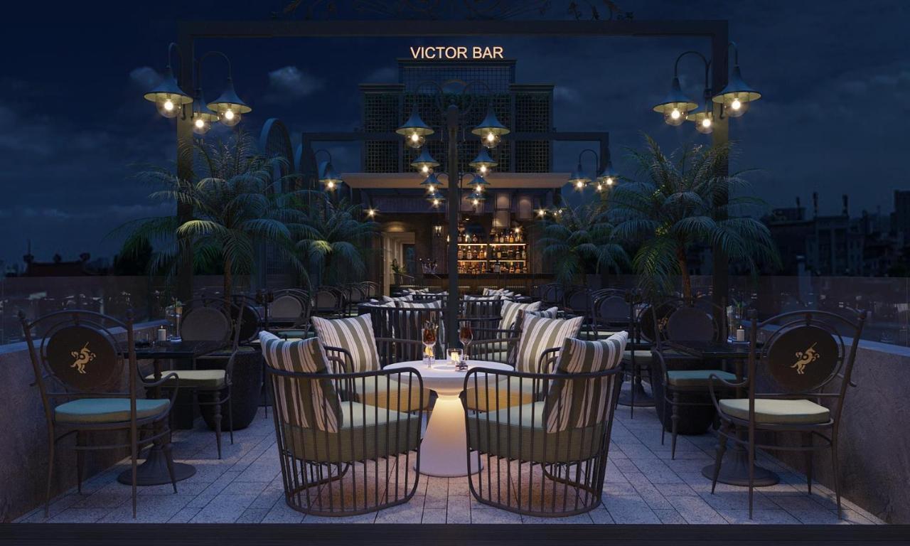 Hotel Victor Metropolis & Rooftop Bar