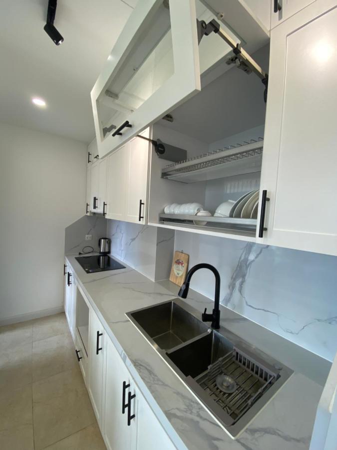 Apartment Ho Dich Vu Theo Gio Dcapitale *