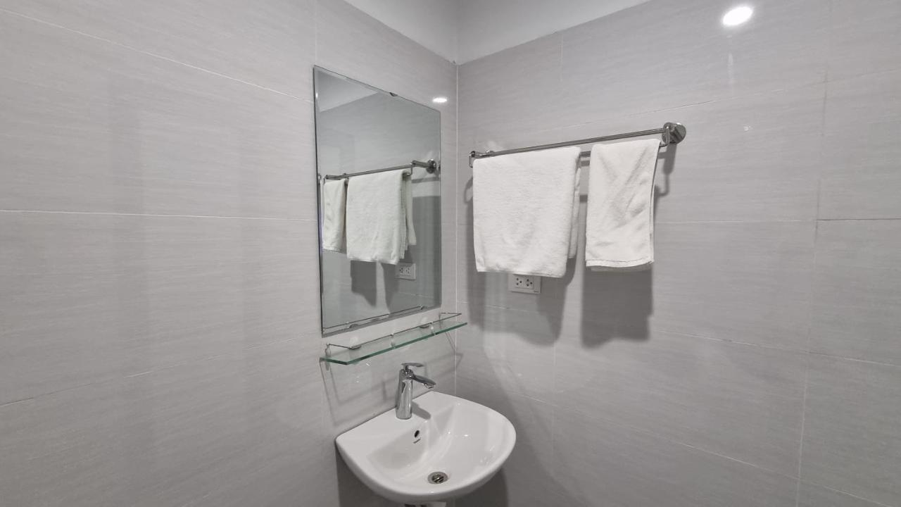 Era Khuc Thua Du Aparthotel *