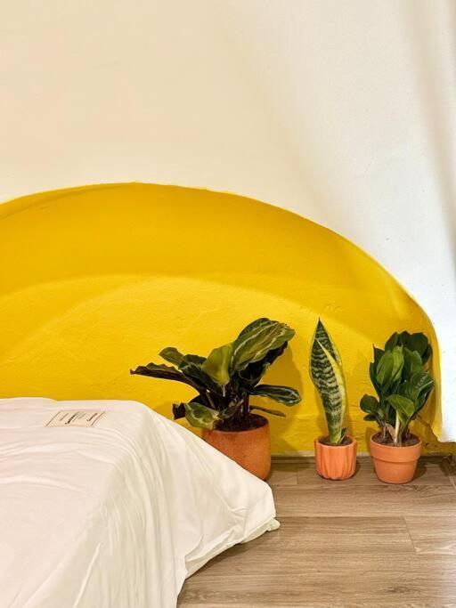 Apartment Stylish Little House • Old Quarter •hoan Kiem Lake *
