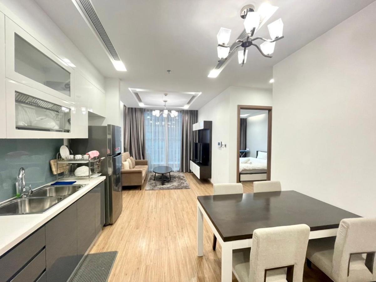 Hana Housing - Vinhomes Metropolis *