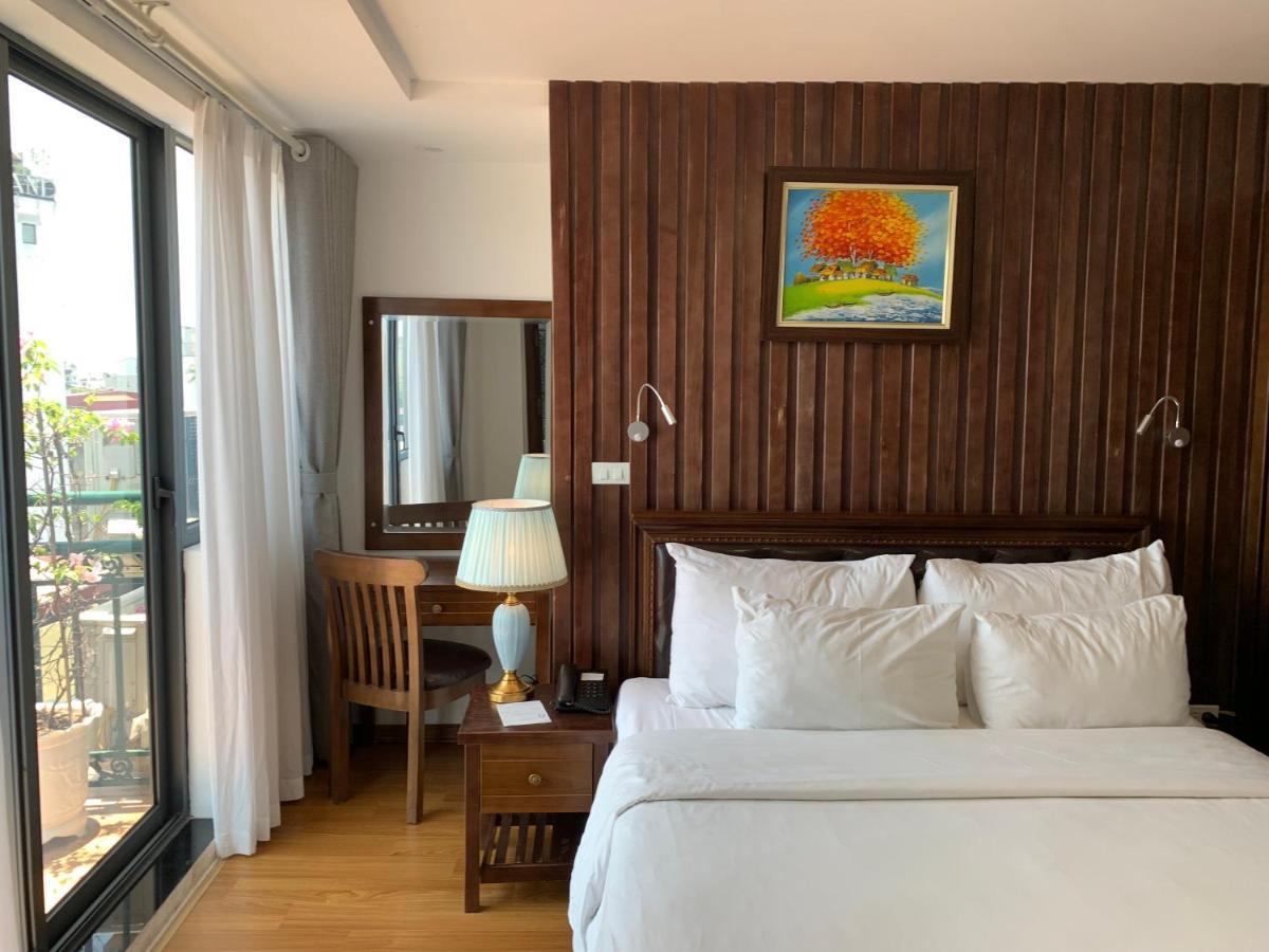 Free Airport Service Deals W Singita Classy Boutique & Travel 4* Hanoi