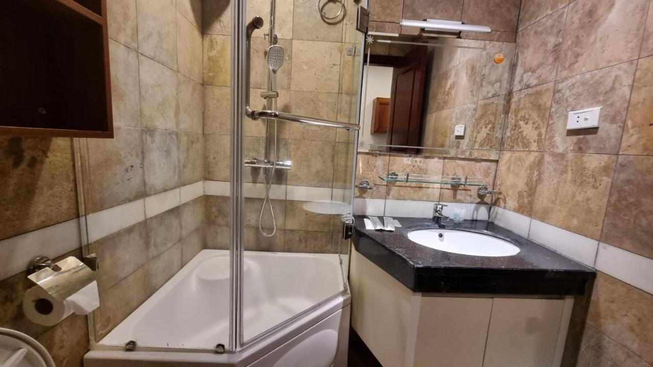 Ruby Serviced Lieu Giai Apartamento
