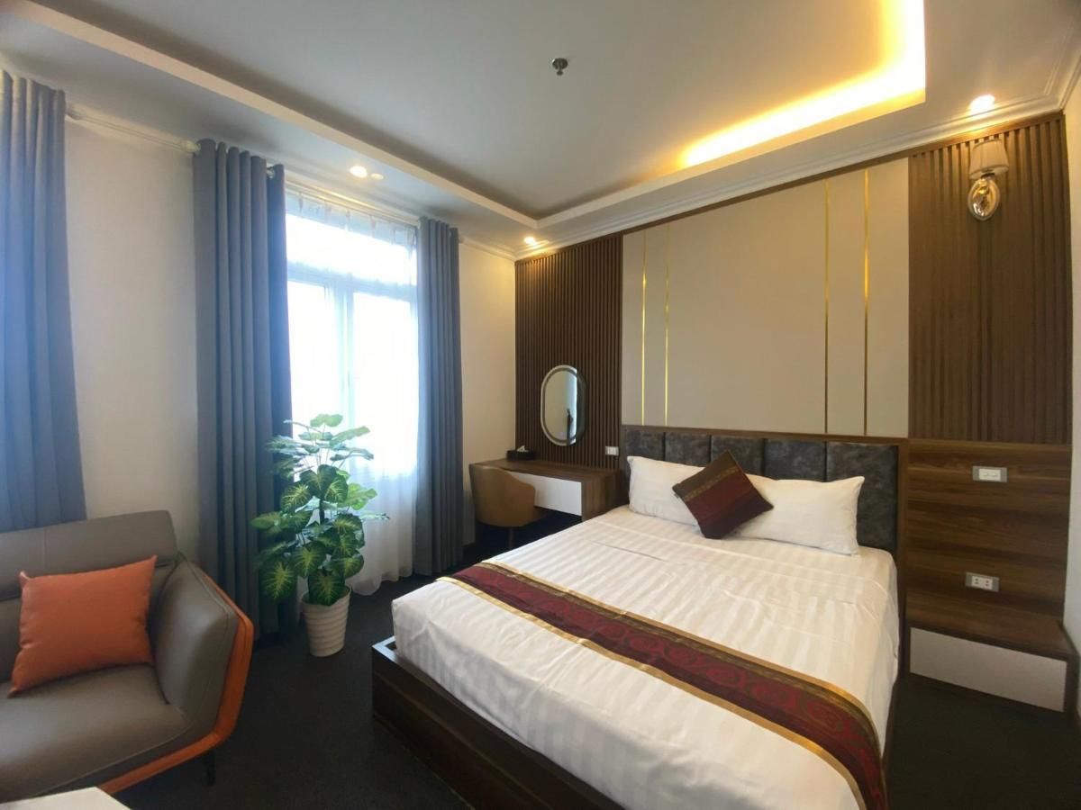 Win & Hotel