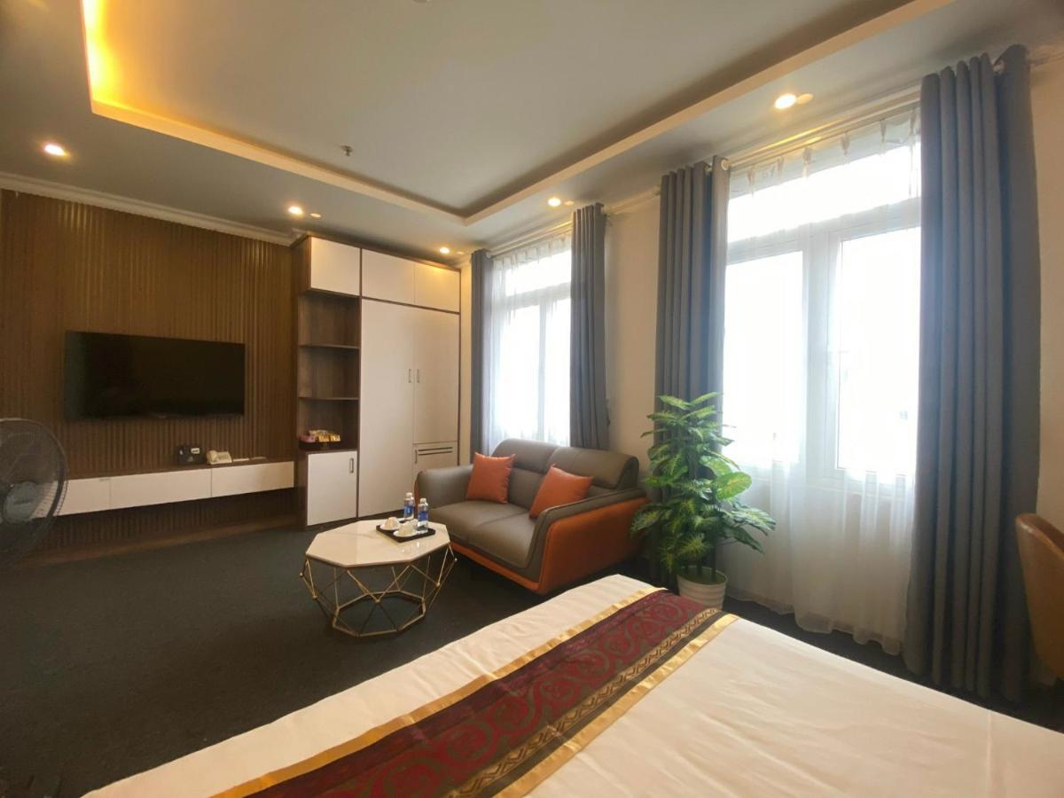 Win & Hotel
