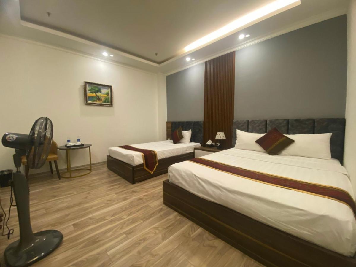 Hotel Win & 3*