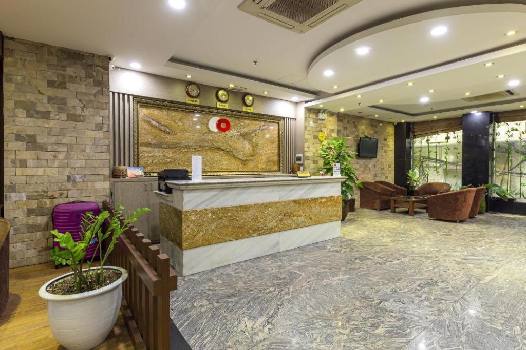 Dream - So 2 Ngo 69 Tran Duy Hung- By Bay Luxury Apartment *