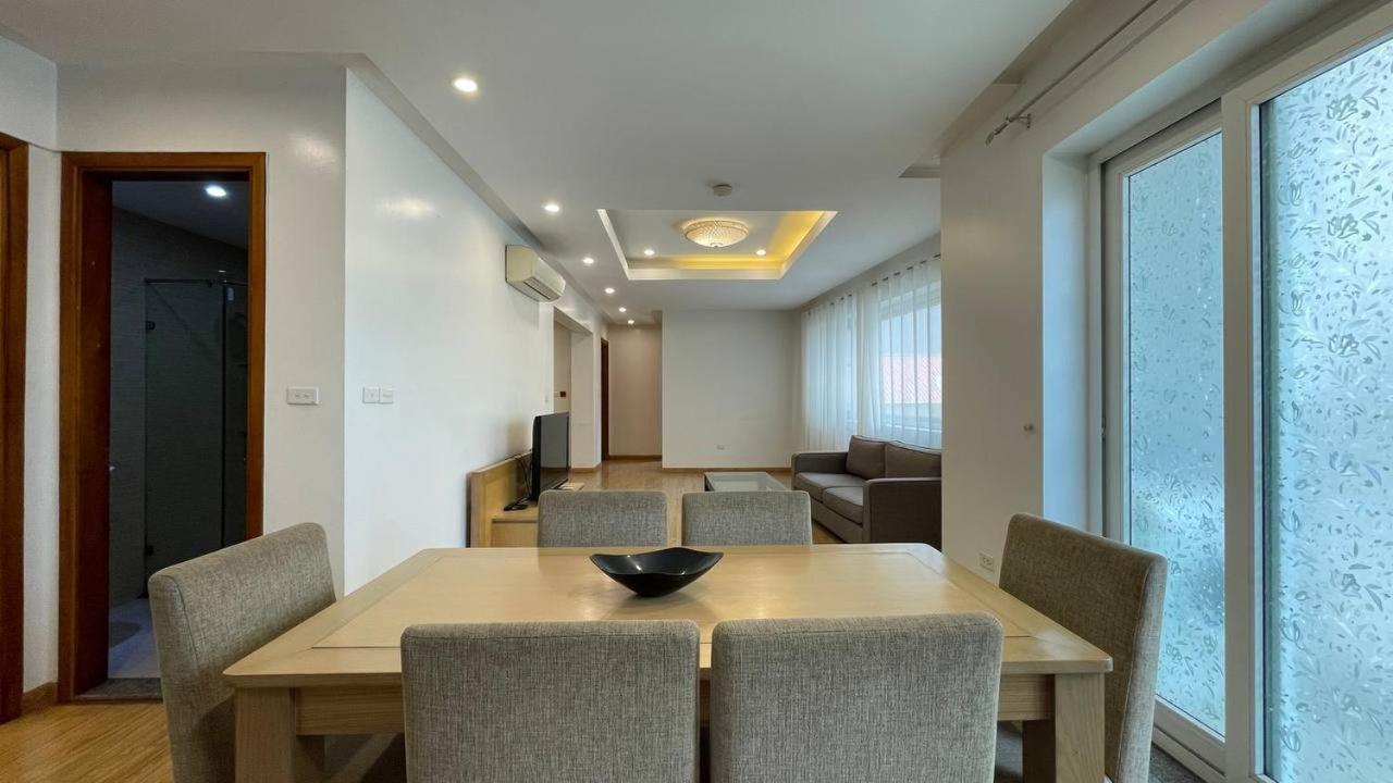 Ho Ba Mau Lilyhome * Hanoi