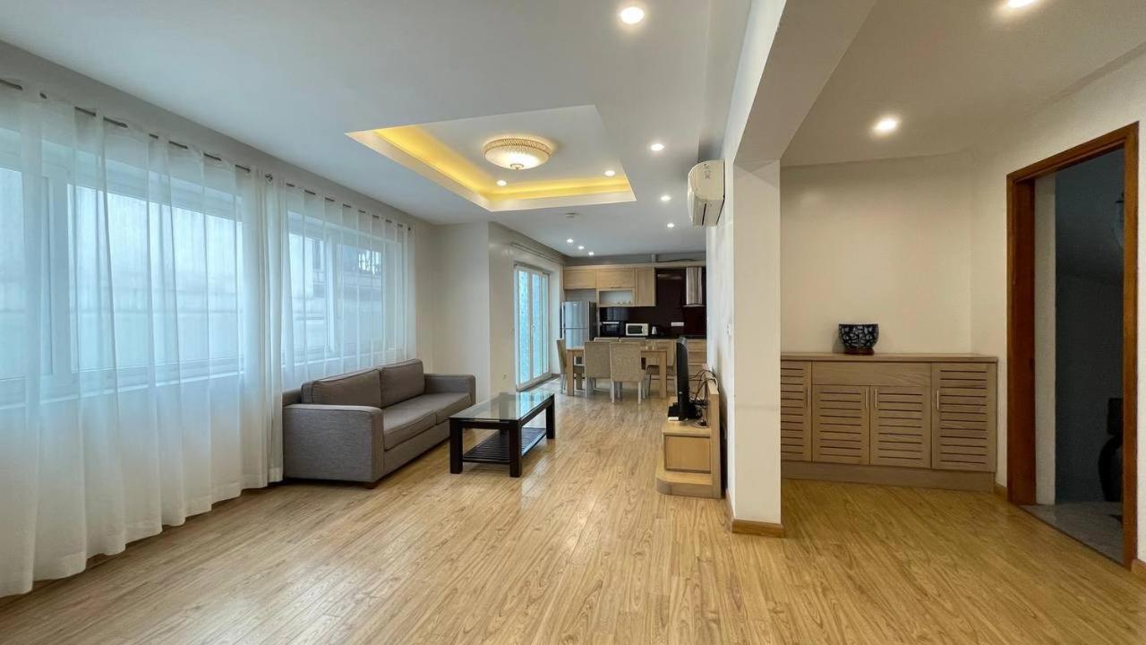 Ho Ba Mau Lilyhome * Hanoi