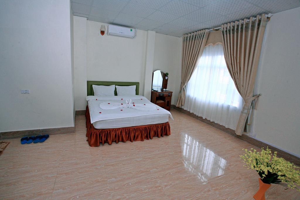 Avi Airport Guest house