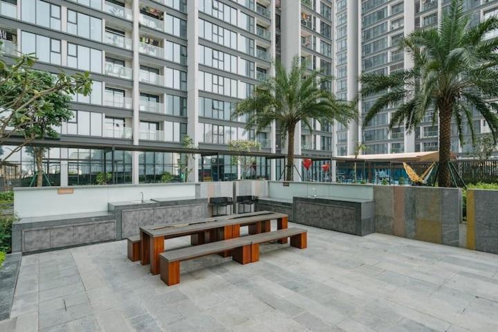 Hana Housing - Vinhomes Metropolis Apartment