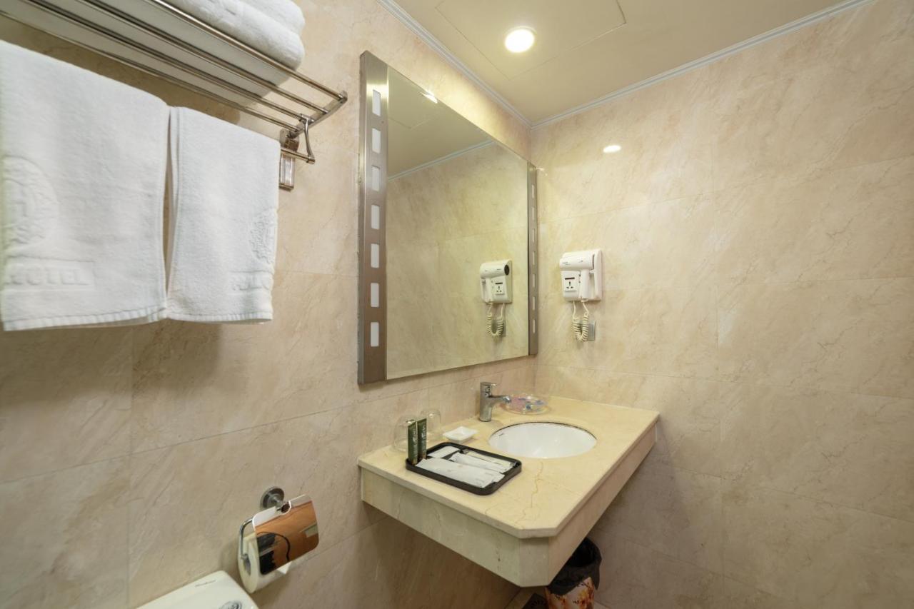 Hotel Halo Hanoi