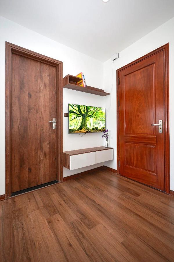 Sweethome 121 Yen Phu Westlake Hanoi
