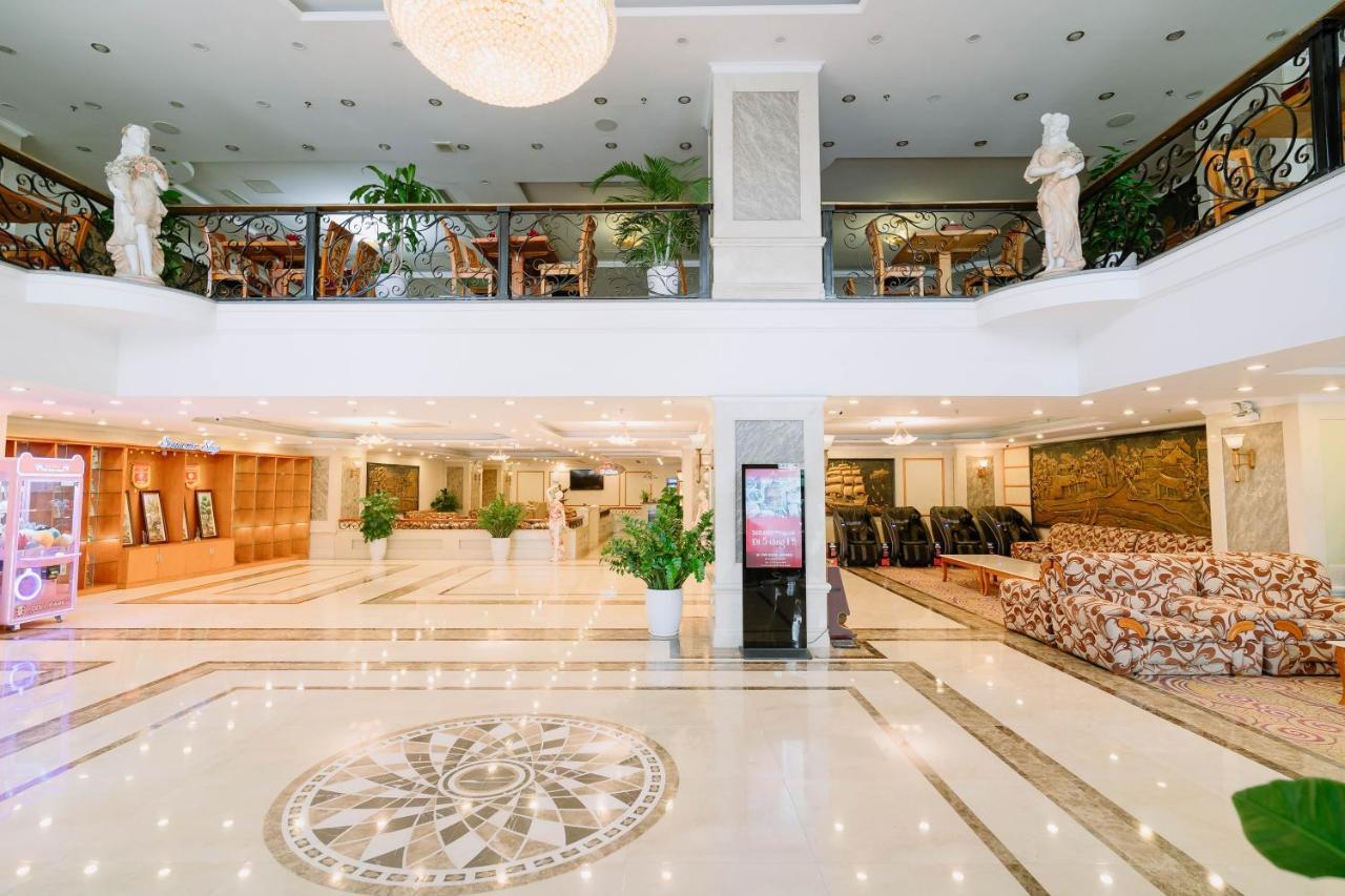 A25 Luxury Hotel 4*