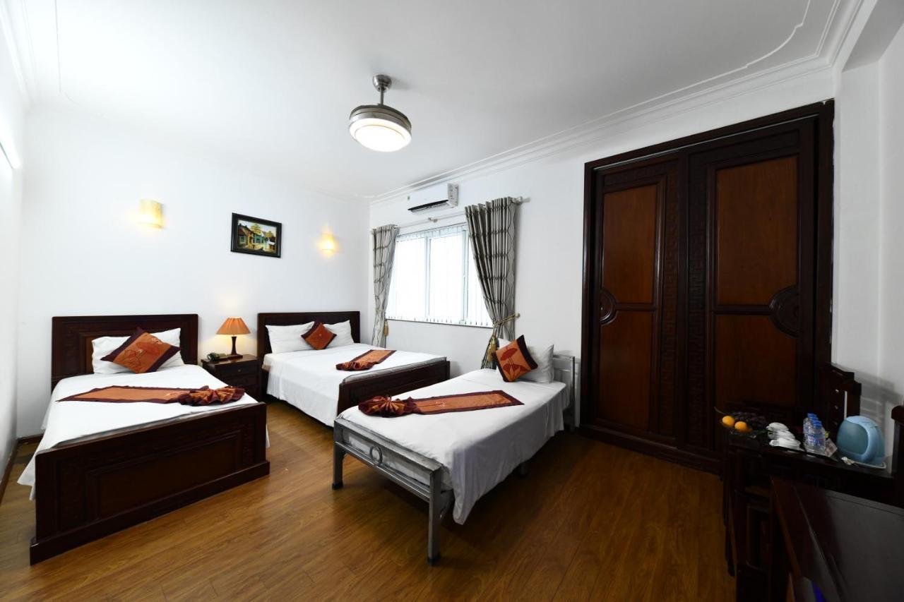 Phoenix Legend Hotel 3*