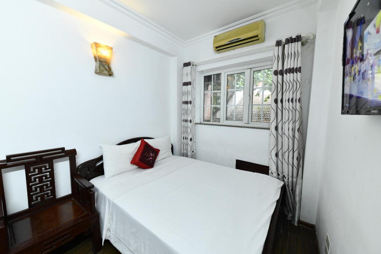 Phoenix Legend Hotel 3*