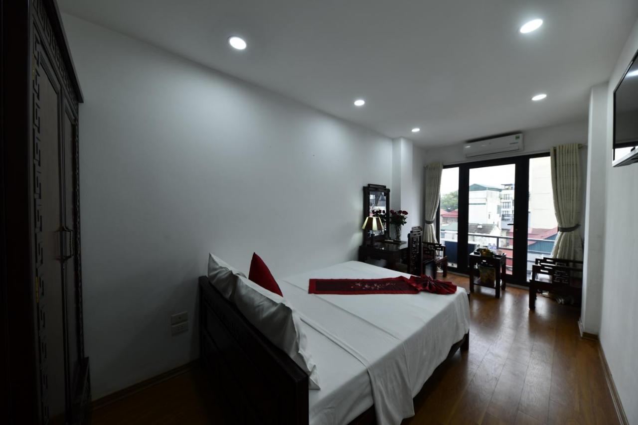 Hotel Phoenix Legend & Travel