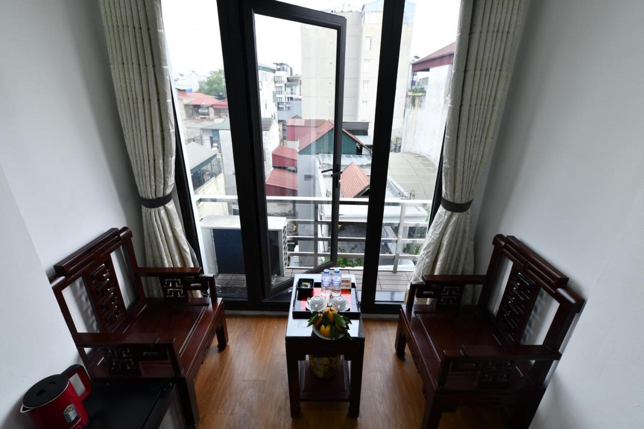 Phoenix Legend Hotel 3*