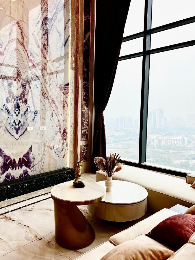 Royal Penhouse Duplex Nguyen Xien Apartment Hanoi
