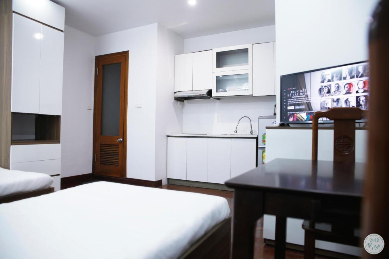 Apartment The Center Gem: Lakeside Retreat At Hoan Kiem *