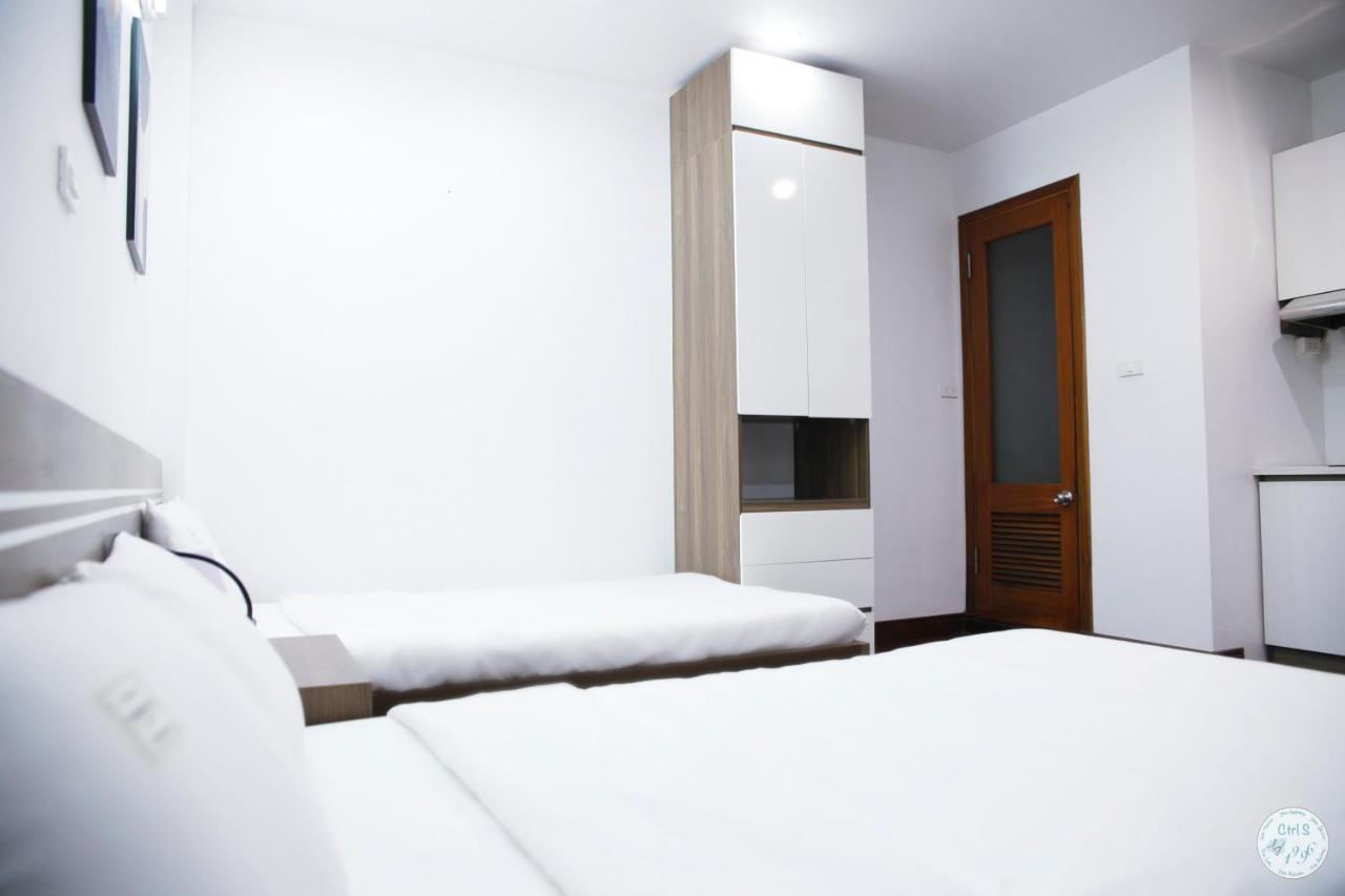 The Center Gem: Lakeside Retreat At Hoan Kiem * Hanoi