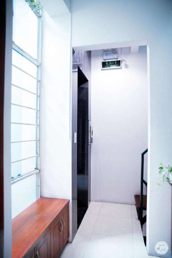 Apartment The Center Gem: Lakeside Retreat At Hoan Kiem