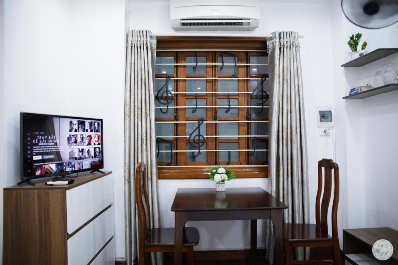 Apartment The Center Gem: Lakeside Retreat At Hoan Kiem Hanoi