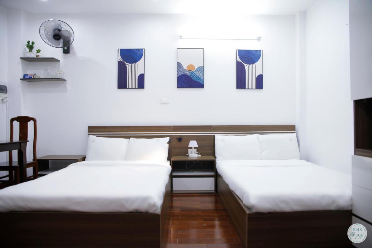 The Center Gem: Lakeside Retreat At Hoan Kiem