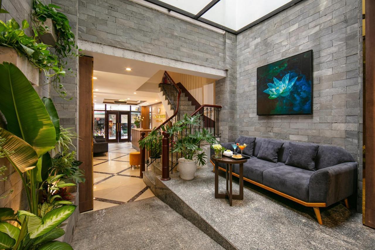 La Palm Premier & Hotel Hanoi