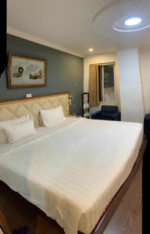 A25 - 61 Luong Ngoc Quyen Hotel