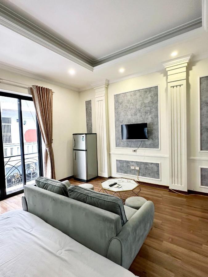 Apartment 40m Newly Built House, Luxury Location, Quiet Place Hanoi