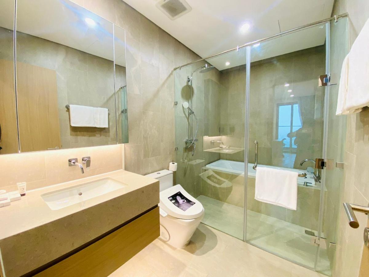 Lancaster Luminaire - 1152 Lang Street * Hanoi