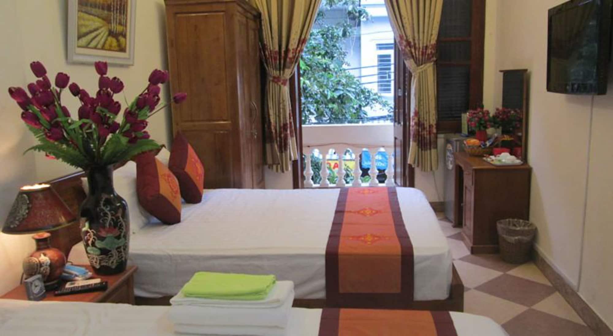 Ecogreen Hotel 2*