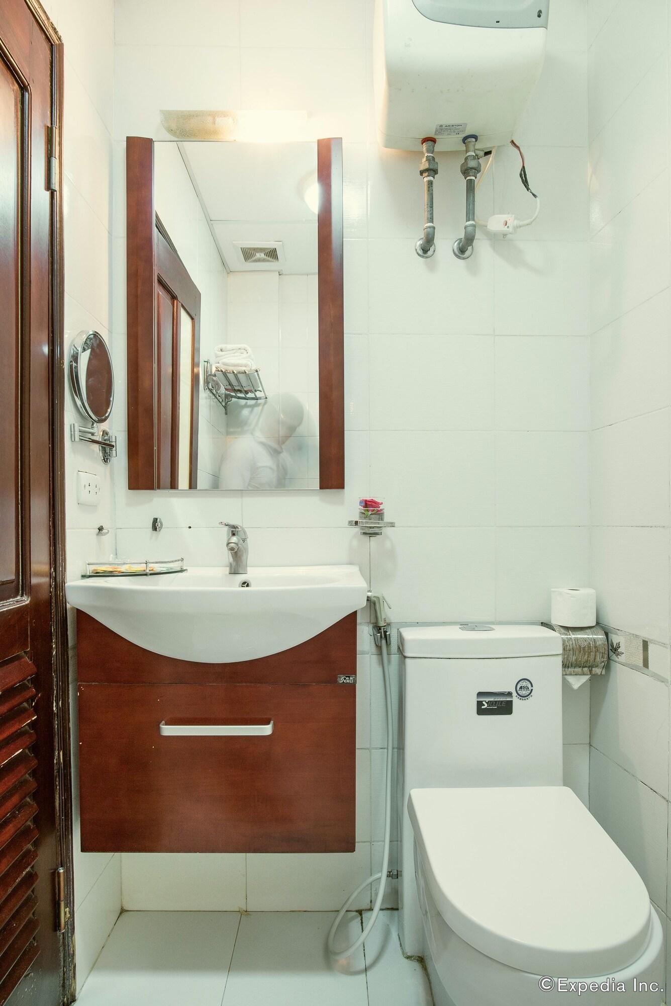 Hotel Charming Hanoi