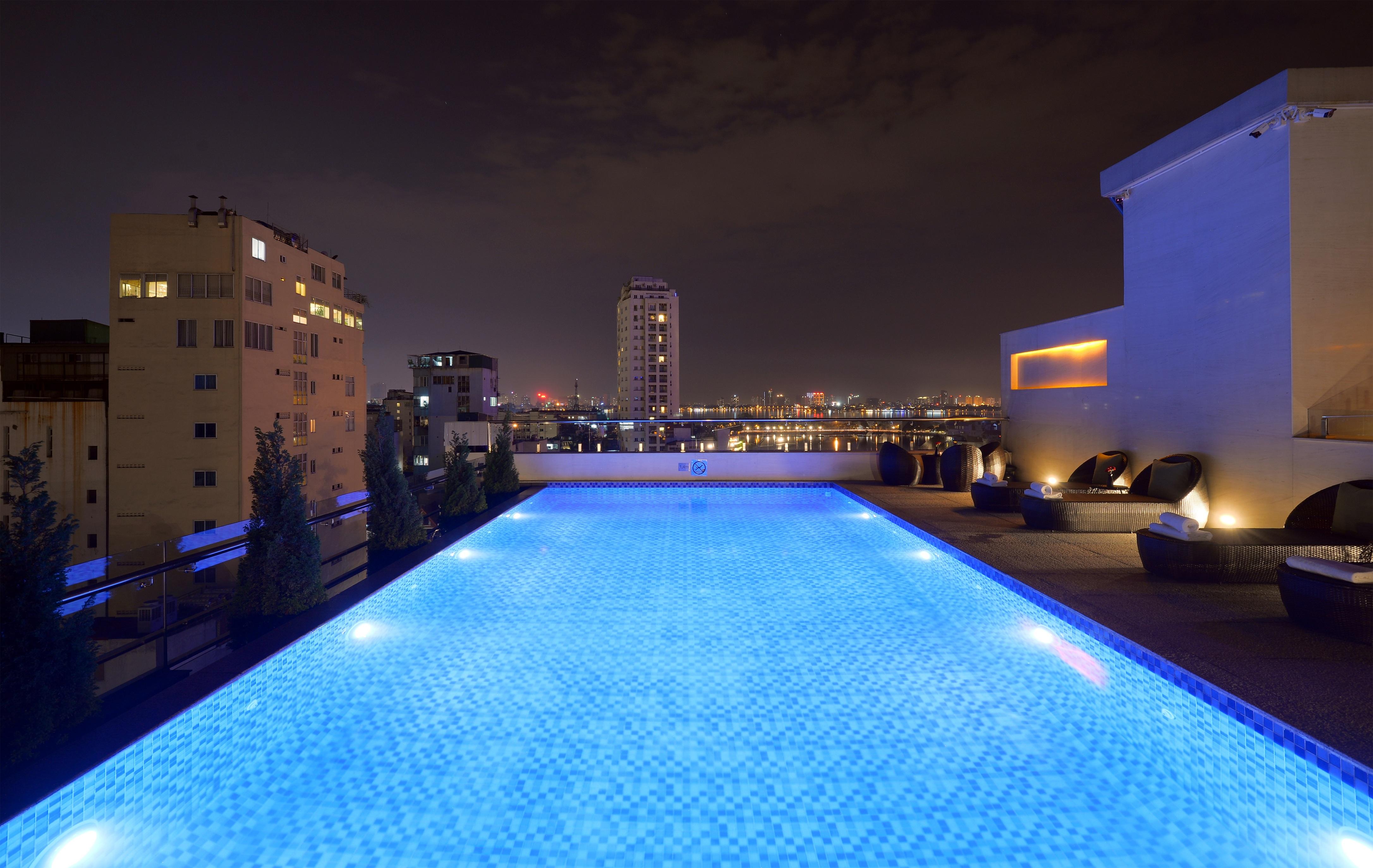 Le Jardin Haute Couture Hotel 4*
