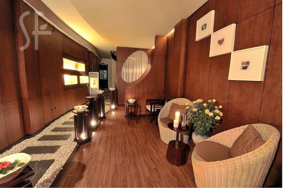 Hotel Bonne Nuit & 4*