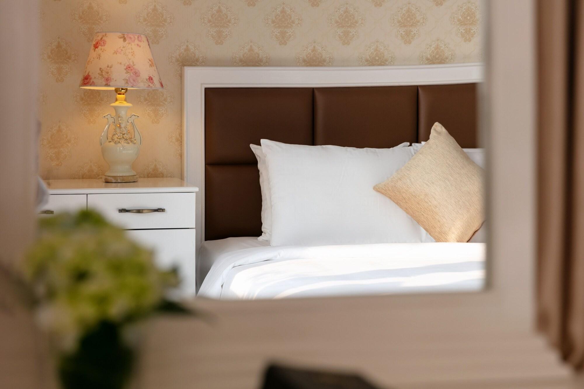 Luxor Boutique Hanoi
